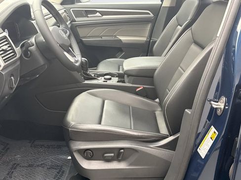 Used 2023 Volkswagen Atlas SE AWD/4WD image 11