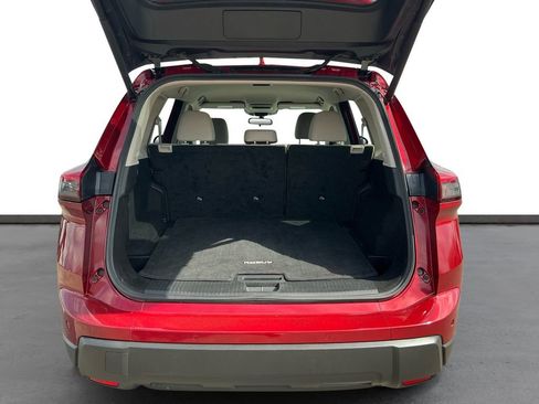 Used 2025 Nissan Rogue SV image 24