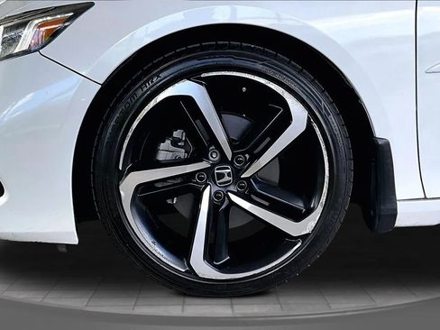 Used 2022 Honda Accord Sport image 30