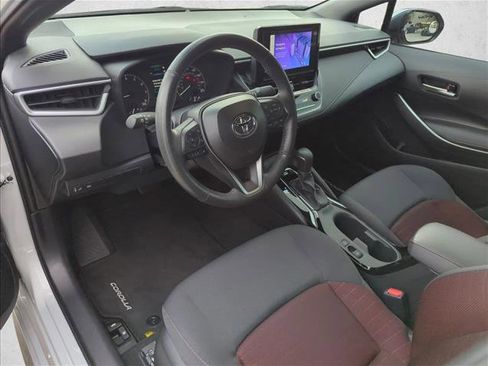 Used 2024 Toyota Corolla SE image 9