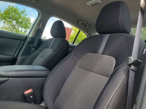 Certified 2025 Nissan Sentra SV w/ All-Weather Package image 21