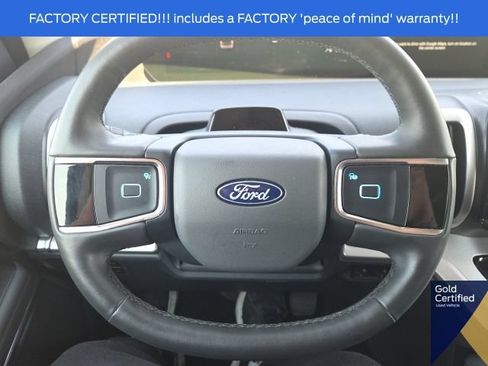 Used 2025 Ford Expedition Active AWD/4WD image 45