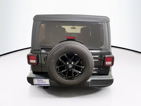 Used 2023 Jeep Wrangler Unlimited Sport AWD/4WD image 6