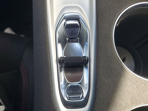 New 2026 Chevrolet Corvette Stingray Premium Cpe w/ Z51 Performance Package image 32