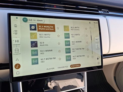 New 2026 Land Rover Range Rover Long Wheelbase SE image 8