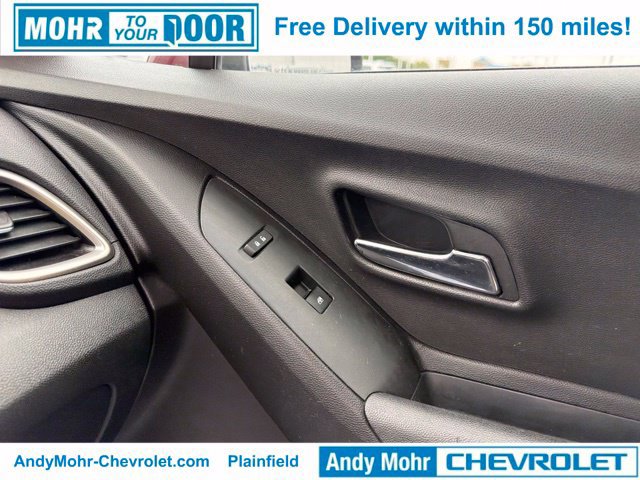 Used 2017 Chevrolet Trax LT AWD/4WD image 22