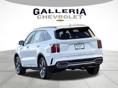 Used 2022 Kia Sorento S image 5