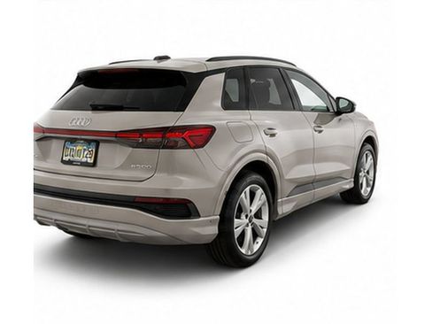 Used 2023 Audi Q4 e-tron Premium Plus w/ Premium Plus AWD/4WD image 8