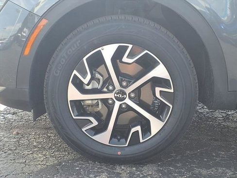 Certified 2023 Kia Sportage EX image 23