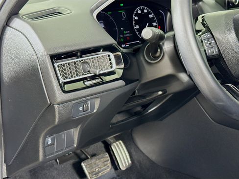 Used 2025 Honda Civic Sport image 11