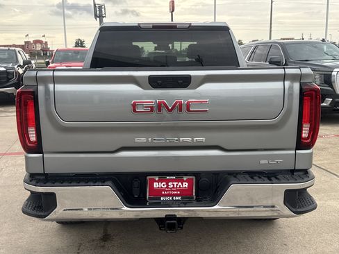 Used 2026 GMC Sierra 1500 SLT RWD image 6