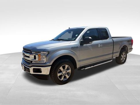 Used 2020 Ford F150 XLT w/ Equipment Group 302A Luxury AWD/4WD image 7
