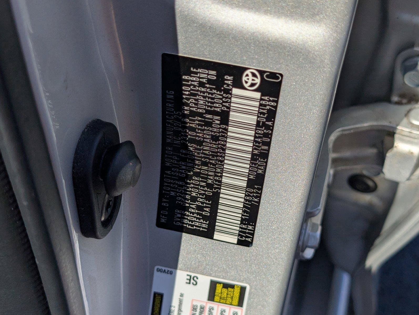 Used 2025 Toyota Corolla LE FWD image 15