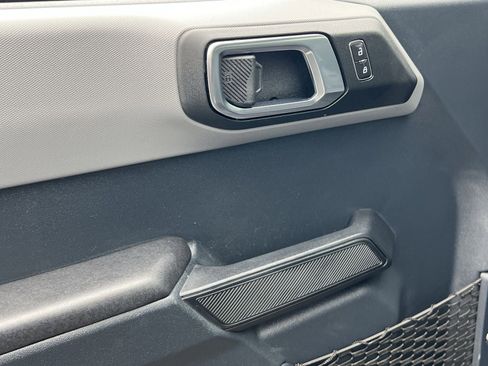 Used 2024 Ford Bronco Big Bend image 15