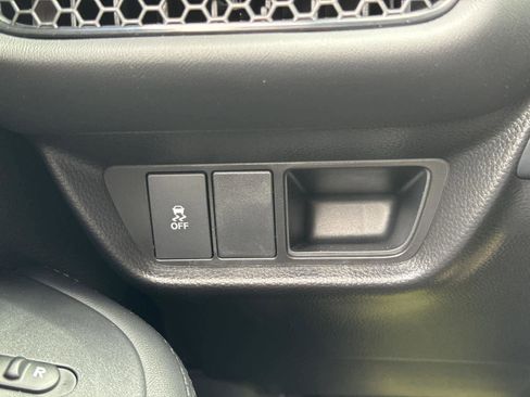 Used 2026 Honda HR-V LX image 23