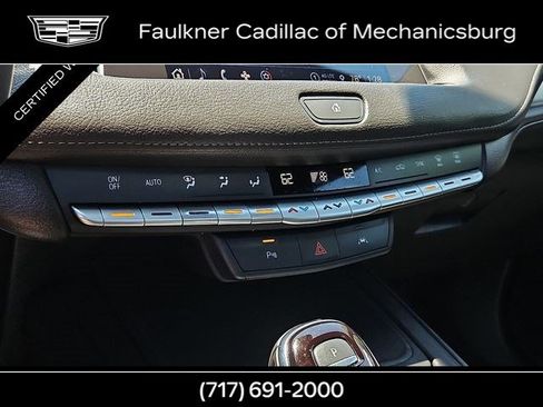 Certified 2023 Cadillac XT4 Premium Luxury AWD/4WD image 17