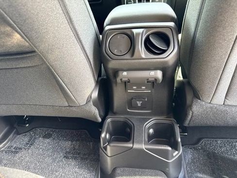 New 2026 Jeep Gladiator Sport AWD/4WD image 25