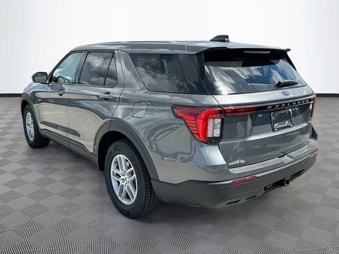 New 2026 Ford Explorer Active RWD image 4