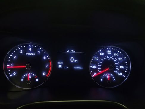 Used 2020 Kia Forte LXS FWD image 23