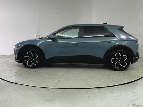 Used 2024 Hyundai Ioniq 5 SEL AWD/4WD image 5