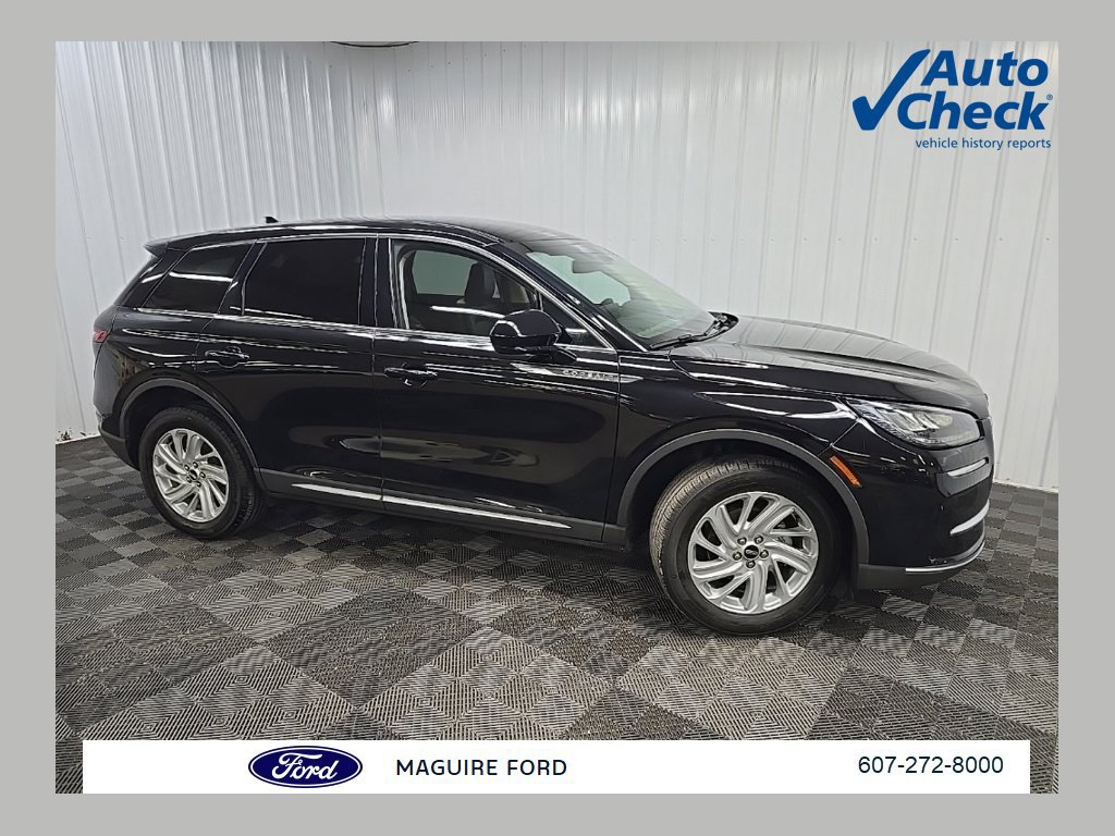 Used 2024 Lincoln Corsair AWD image 1