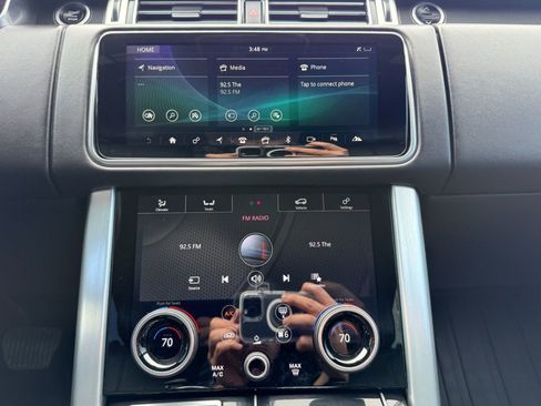 Used 2020 Land Rover Range Rover Long Wheelbase HSE image 16