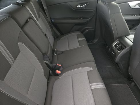 New 2026 Chevrolet Blazer LT w/ Midnight/Sport Edition FWD image 35