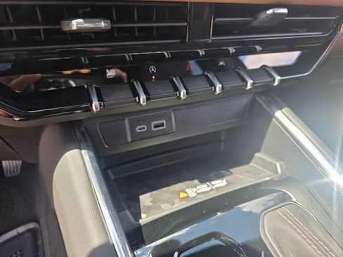 New 2026 GMC Canyon AT4 AWD/4WD image 23