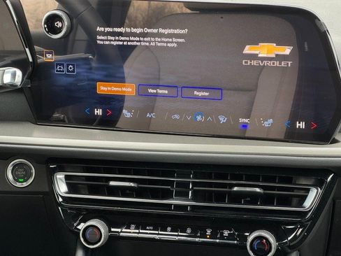 New 2026 Chevrolet Traverse LT image 30