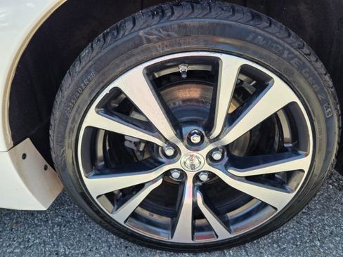 Used 2016 Nissan Maxima 3.5 SL FWD image 10