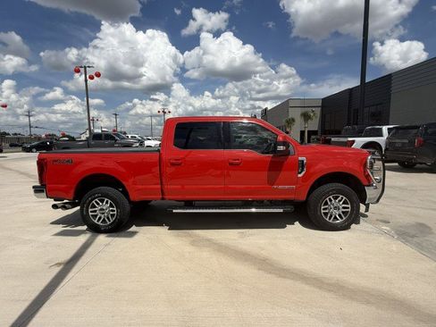 Used 2019 Ford F250 Lariat w/ Lariat Value Package AWD/4WD image 5