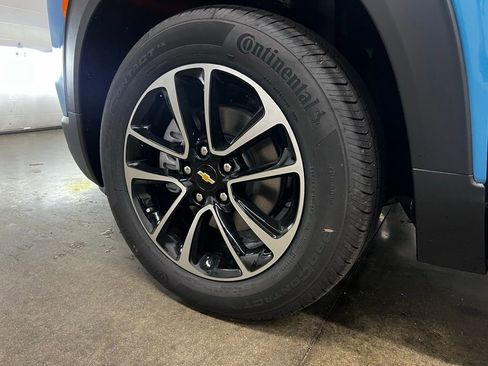 New 2026 Chevrolet TrailBlazer LT w/ Convenience Package FWD image 10