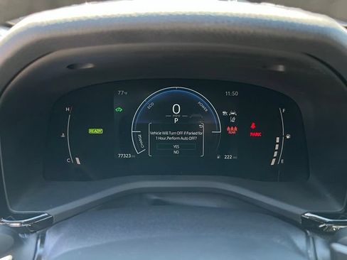 Used 2025 Toyota Camry SE w/ Convenience Package AWD/4WD image 18