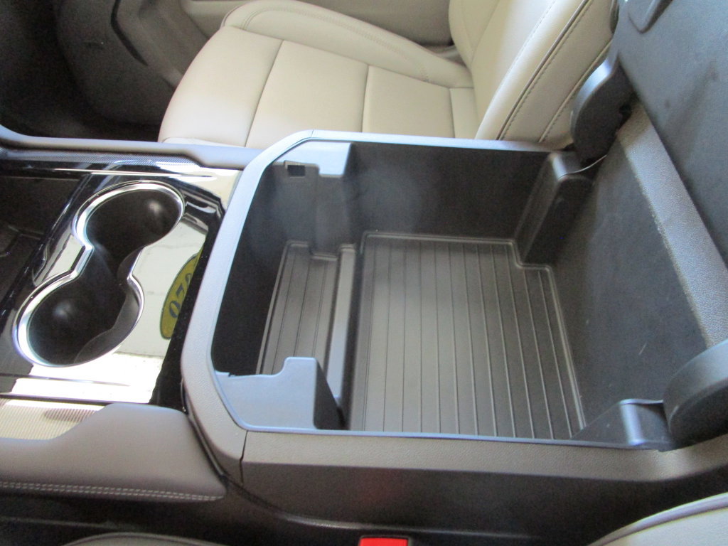 New 2026 GMC Yukon Elevation w/ Elevation Premium Package RWD image 39