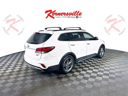 Used 2017 Hyundai Santa Fe Limited image 7