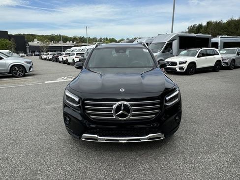 Certified 2025 Mercedes-Benz GLB 250 image 3