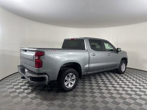 Used 2026 Chevrolet Silverado 1500 LT AWD/4WD image 4
