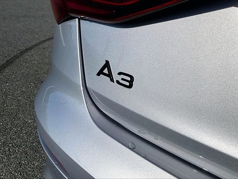 Used 2022 Audi A3 2.0T Premium image 9