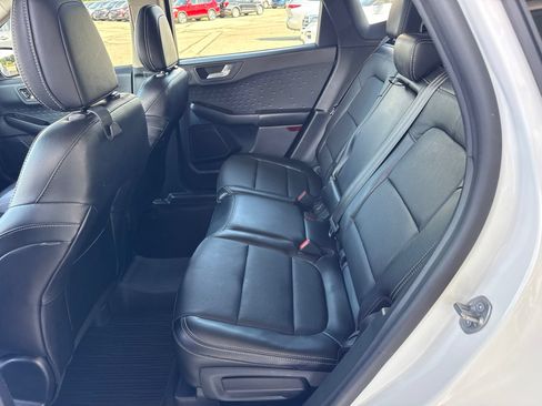 Used 2020 Ford Escape Titanium AWD/4WD image 32