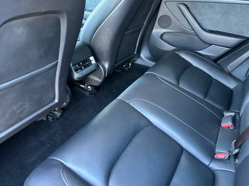 Used 2023 Tesla Model 3 Standard Range RWD image 12
