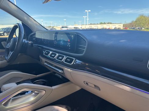 Used 2020 Mercedes-Benz GLE 350 image 26