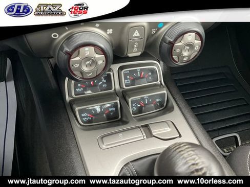 Used 2011 Chevrolet Camaro SS RWD image 16