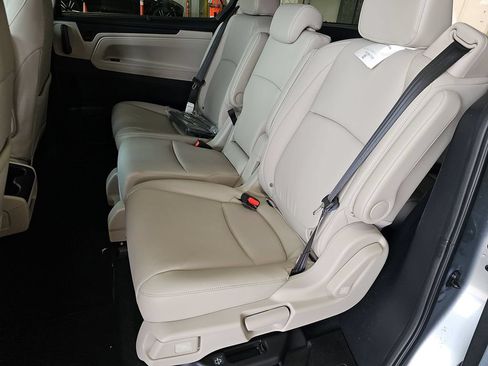 Certified 2026 Honda Odyssey EX-L image 19