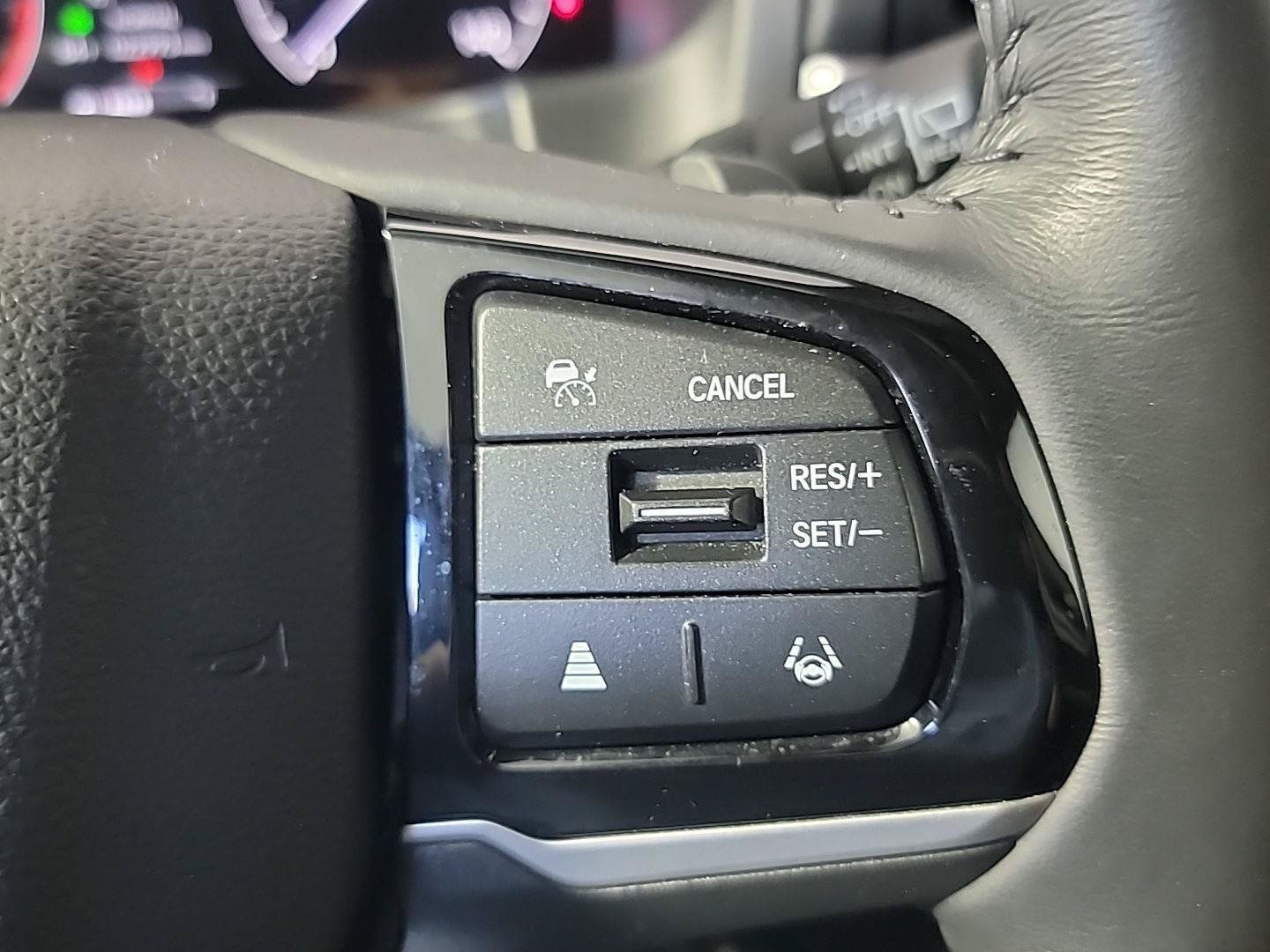 Certified 2025 Honda Odyssey EX-L image 29