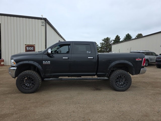Used 2017 RAM 2500 Laramie w/ Cold Weather Group AWD/4WD image 3