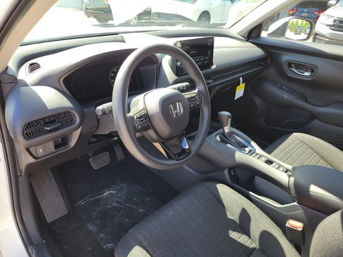 Used 2026 Honda HR-V LX image 17