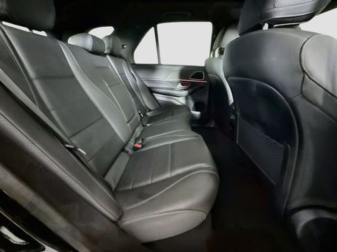 Used 2025 Mercedes-Benz GLE 350 4MATIC image 27