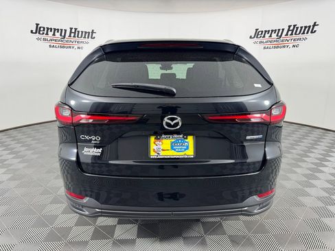 Used 2024 MAZDA CX-90 Plug-In Hybrid w/ Preferred AWD/4WD image 8