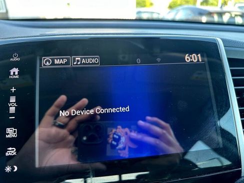 Used 2020 Honda Ridgeline RTL-E image 22