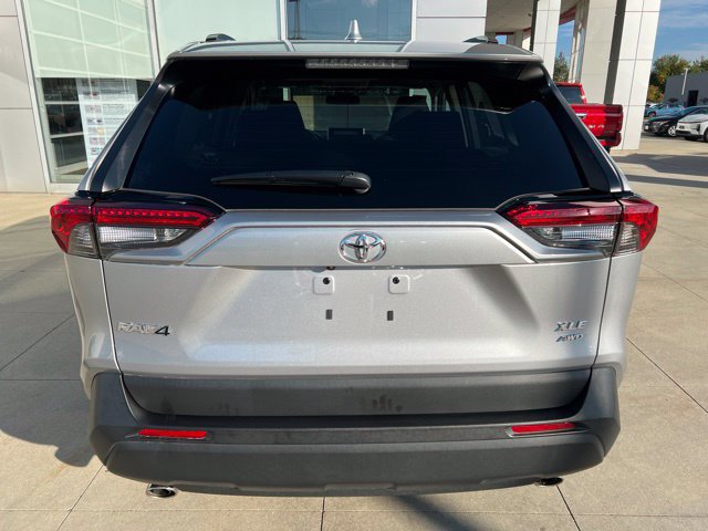 Used 2025 Toyota RAV4 XLE w/ Convenience Package AWD/4WD image 6